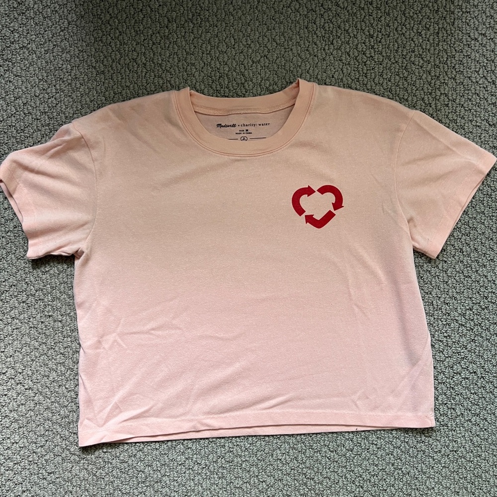 Blush Pink T-Shirt w. Red Heart Graphic, Madewell X Charity Collab size medium